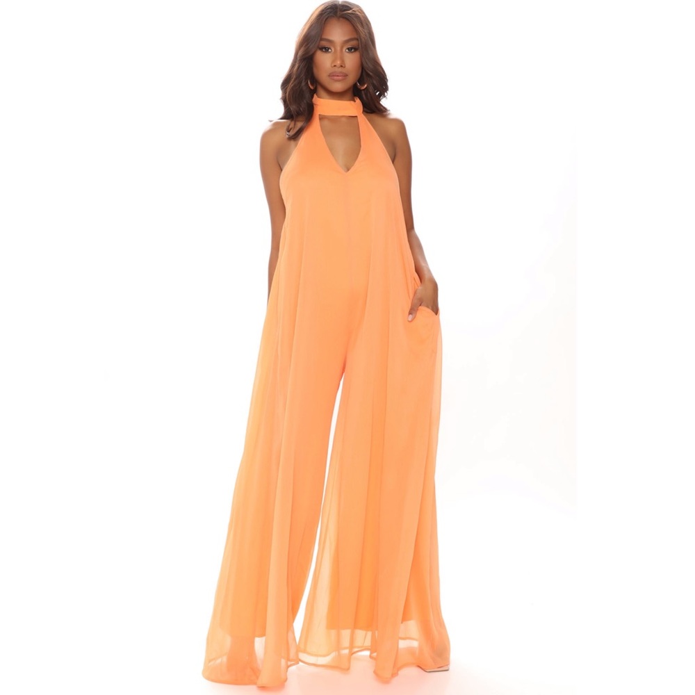 Fashion nova brand new orange jumpsuit. Size: small
